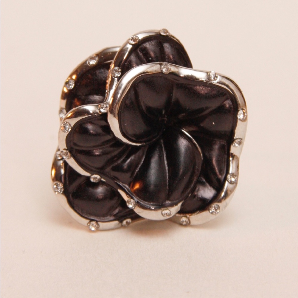 Rings - Picture 3 of 5